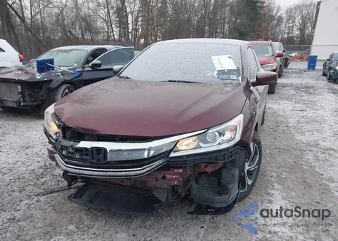 2016 Honda Accord Lx z USA, uszkodzony, nr VIN 1HGCR2F31GA230328